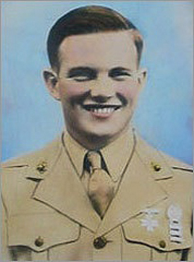 Marine Staff Sgt. William Lynch in family photo.