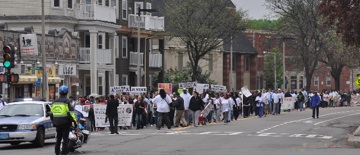 Mothers Walk for Peace 2011: About 600 people marched down Dorchester Ave. in vanguard of the pledge walk. Photo by Ed Forry