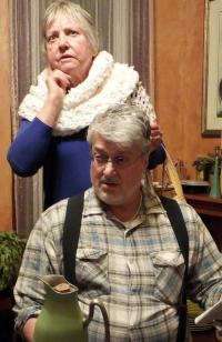 Geoffrey Pingree and Jennifer Jones are the featured performers  in Avenue Stage’s production of Arthur Miller’s “I Can’t Remember Anything.”
