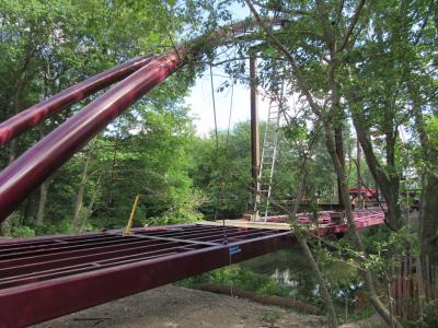 The Harvest River Bridge crosses the Neponset River, connecting the path between Mattapan and Milton. Photo credit Lee Toma