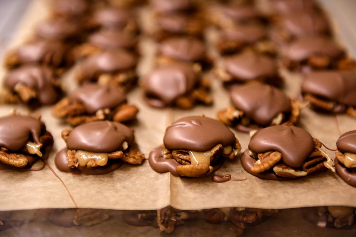 PhillilpsChocolates_Bakery417.jpg