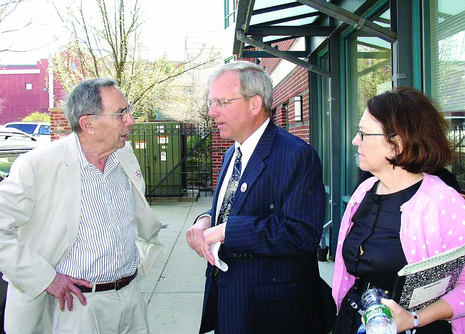 Dr Geiger w Bill Walczak REP 1-21.jpg
