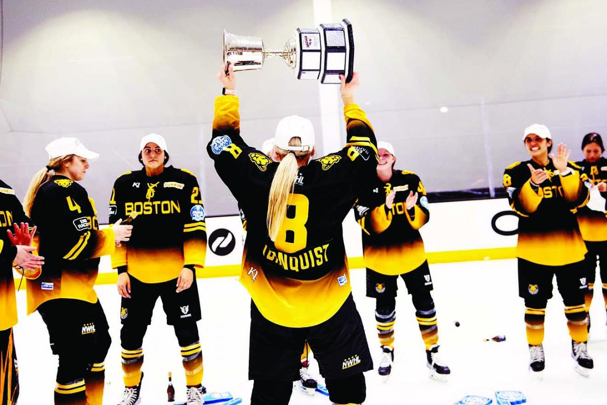 p1 Taylor Lunquist hockey REP 15-21.jpg