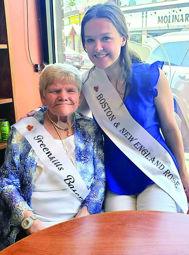 Rose of Tralee fiona and granmother REP 22-23.jpg